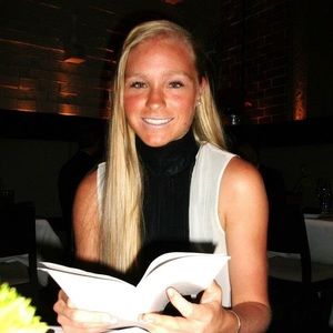 Meet your Posher, Christy